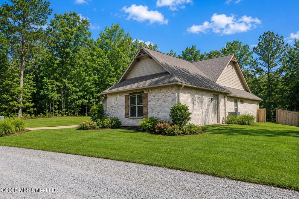 112 Laurelwood Trail Mendenhall, MS 39114