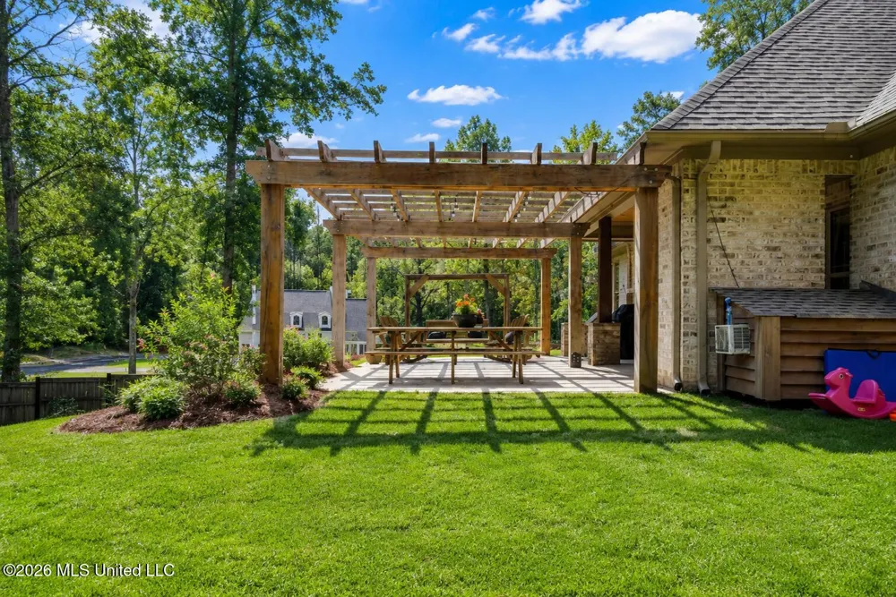 112 Laurelwood Trail Mendenhall, MS 39114
