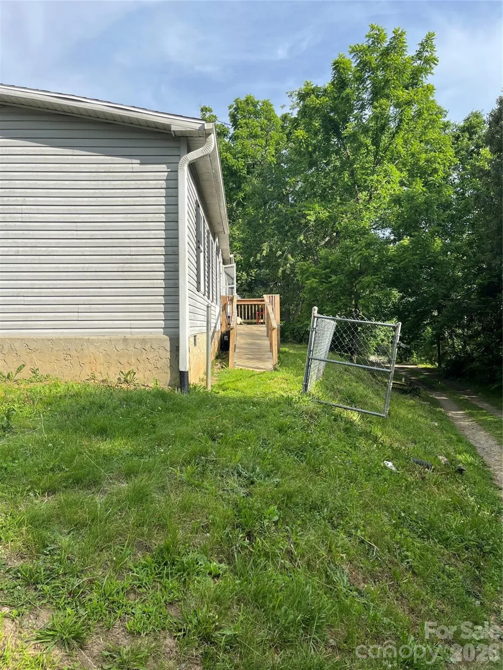 6 John Hazel Drive Swannanoa, NC 28778