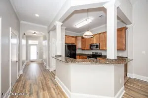 212 Capri Place Ocean Springs, MS 39564