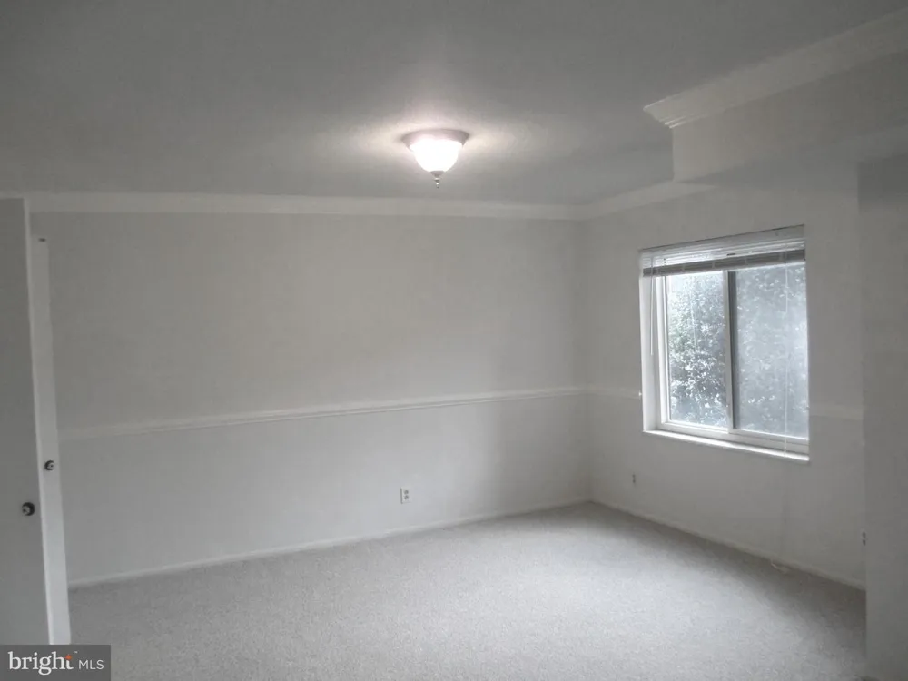 8360 GREENSBORO DRIVE #208 Mclean, VA 22102