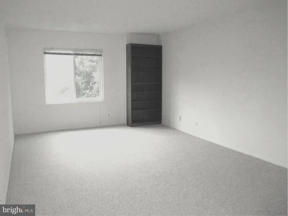 8360 GREENSBORO DRIVE #208 Mclean, VA 22102