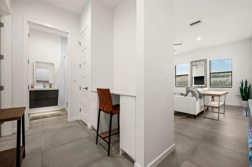 5351 MOELLER AVENUE Sarasota, FL 34233