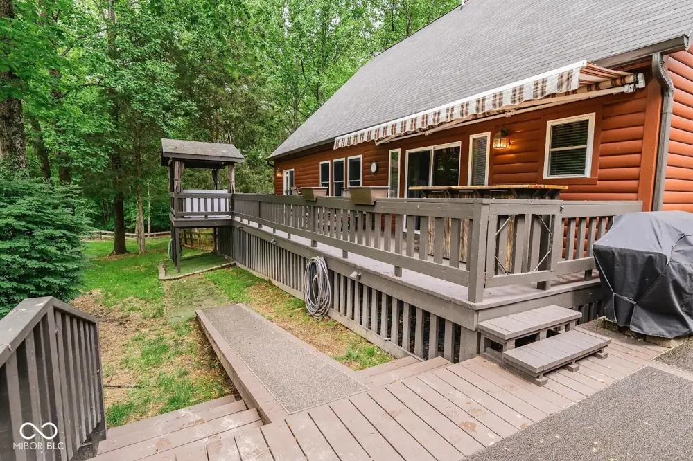 8825 W Evans Bloomington, IN 47403