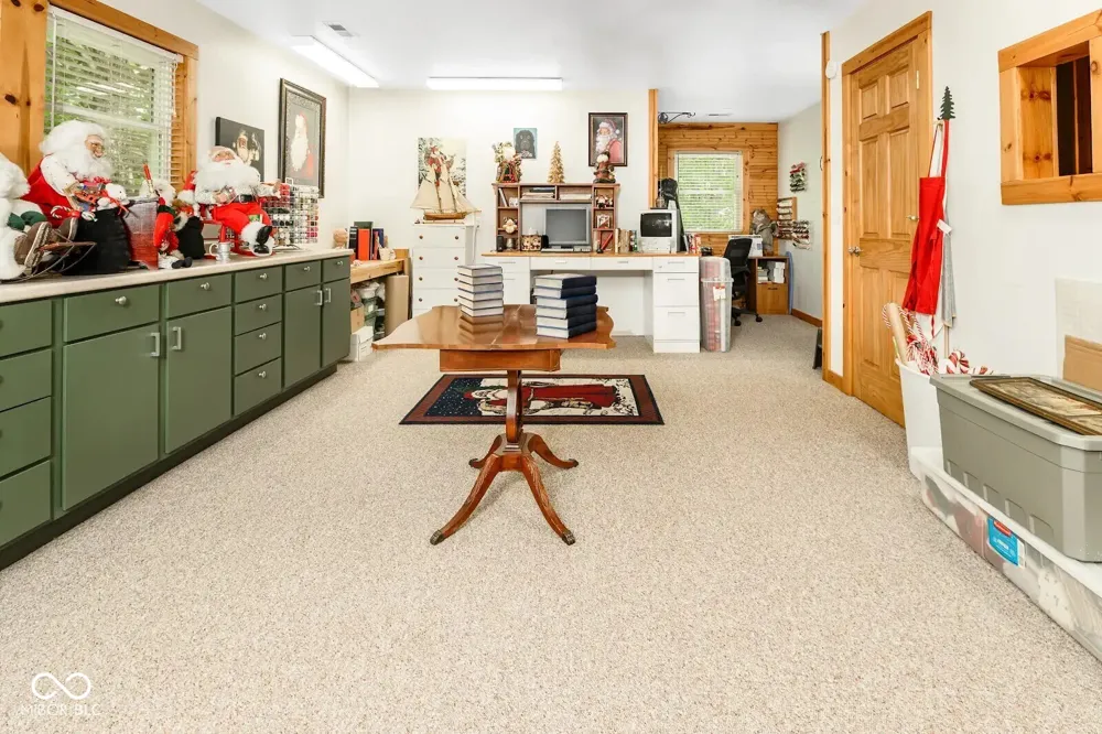8825 W Evans Bloomington, IN 47403