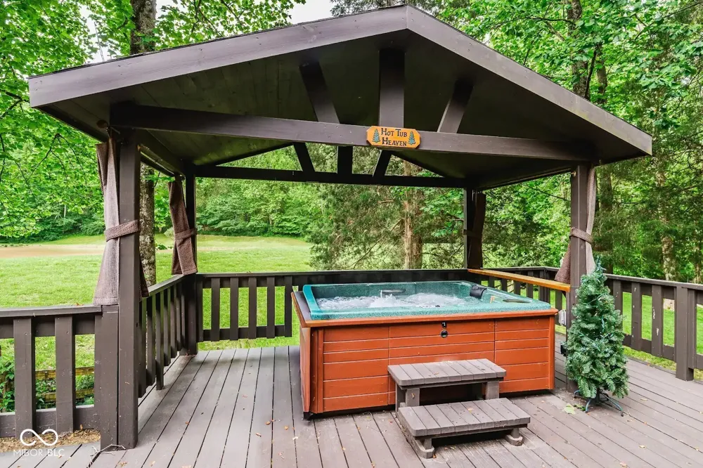 8825 W Evans Bloomington, IN 47403