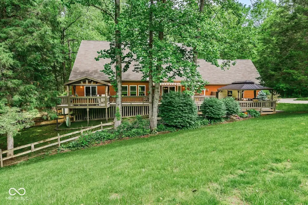 8825 W Evans Bloomington, IN 47403