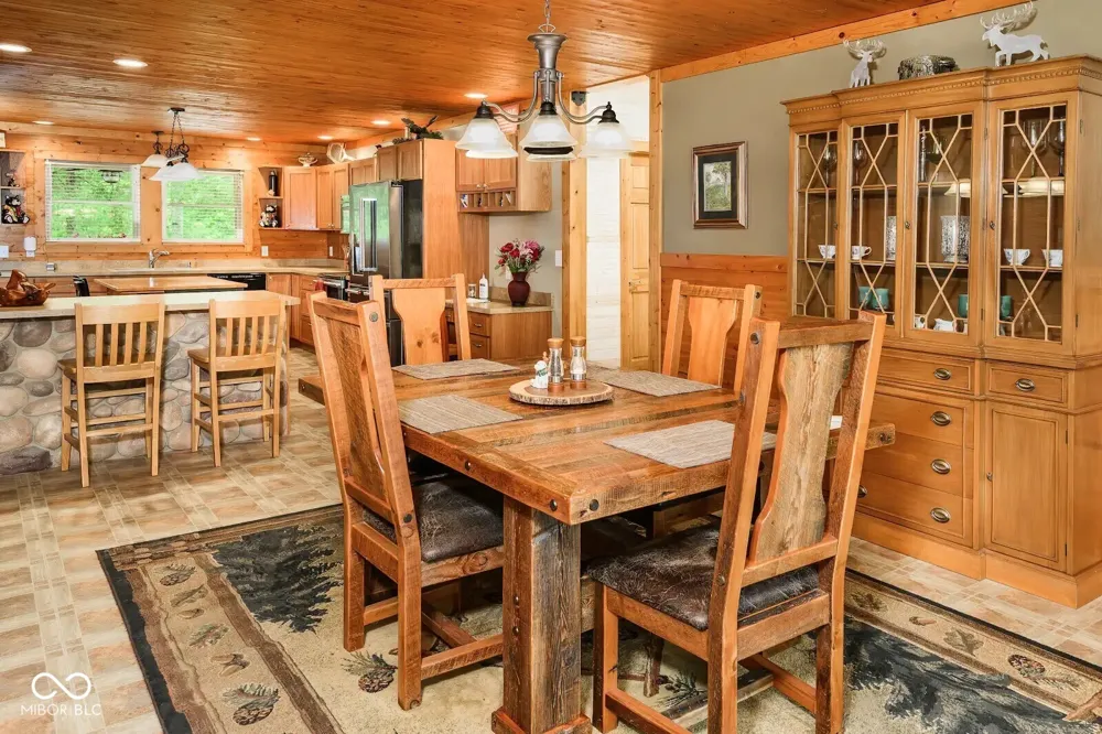 8825 W Evans Bloomington, IN 47403