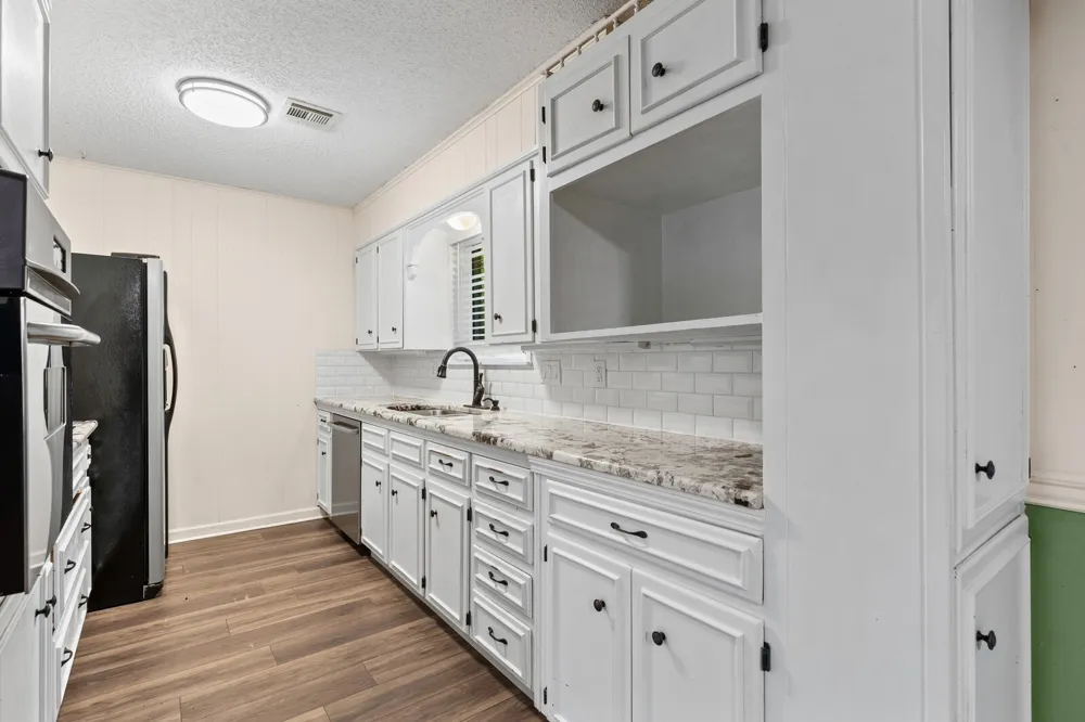 406 Cindy Lane Lorena, TX 76655