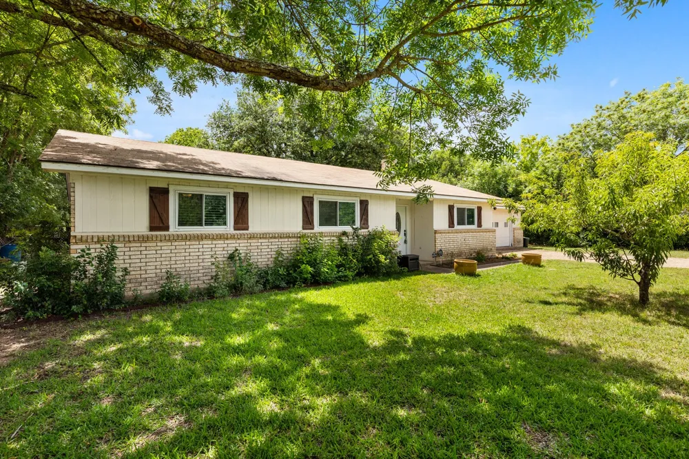 406 Cindy Lane Lorena, TX 76655