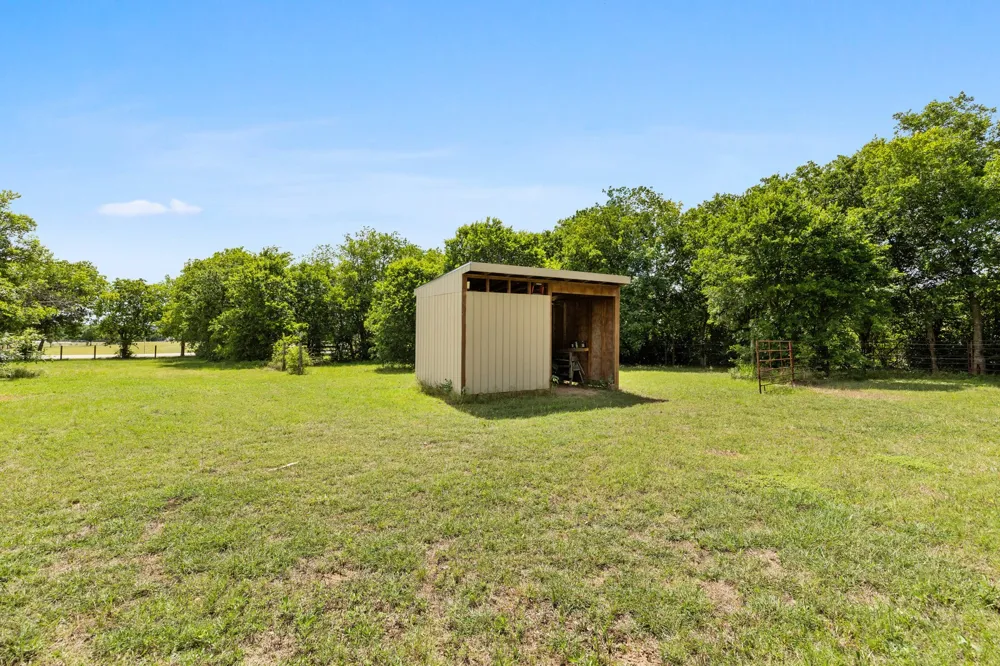 406 Cindy Lane Lorena, TX 76655