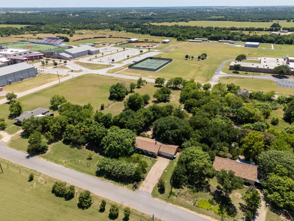 406 Cindy Lane Lorena, TX 76655