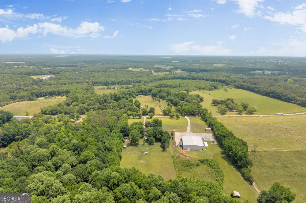 1270 Airline Goldmine RD Canon, GA 30520