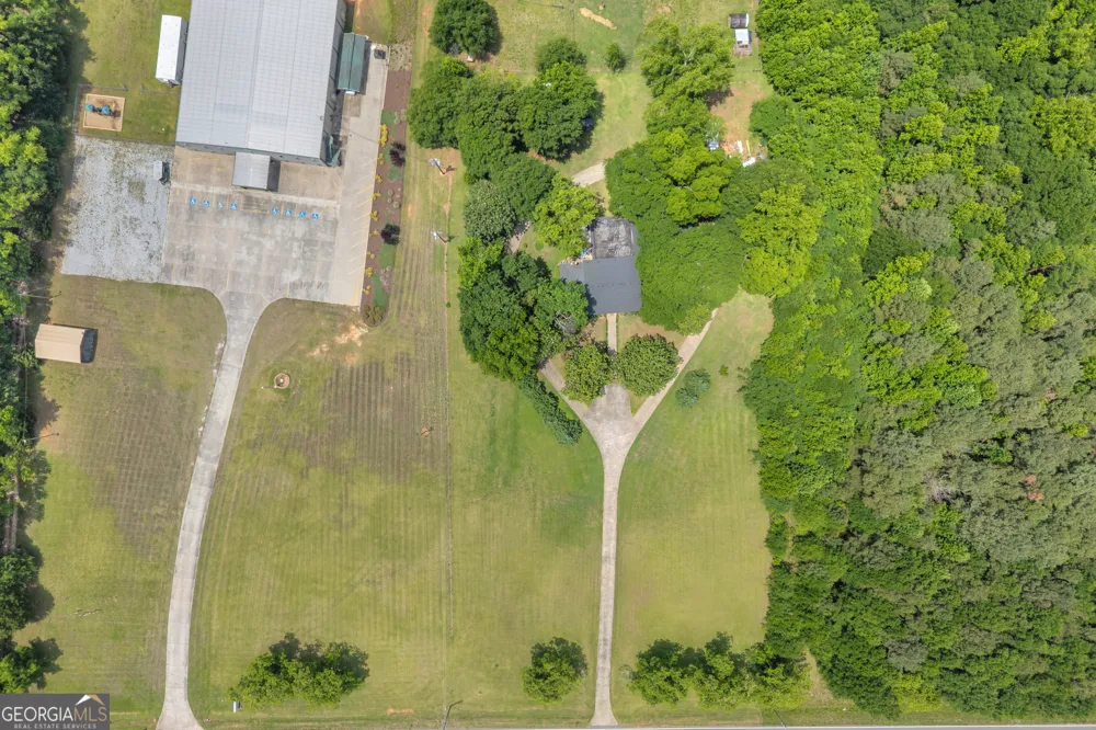 1270 Airline Goldmine RD Canon, GA 30520