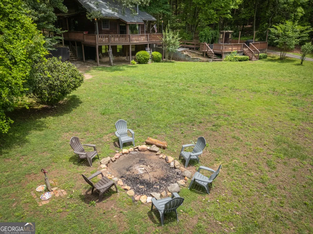 744 Skylake RD Sautee Nacoochee, GA 30571