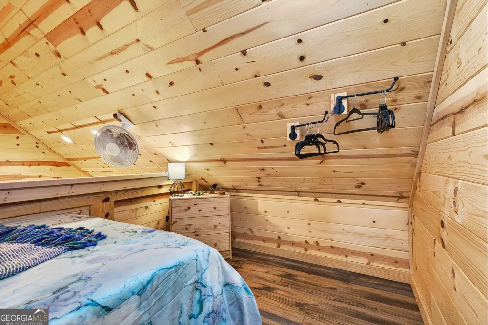 93 Martin XING Cherry Log, GA 30522