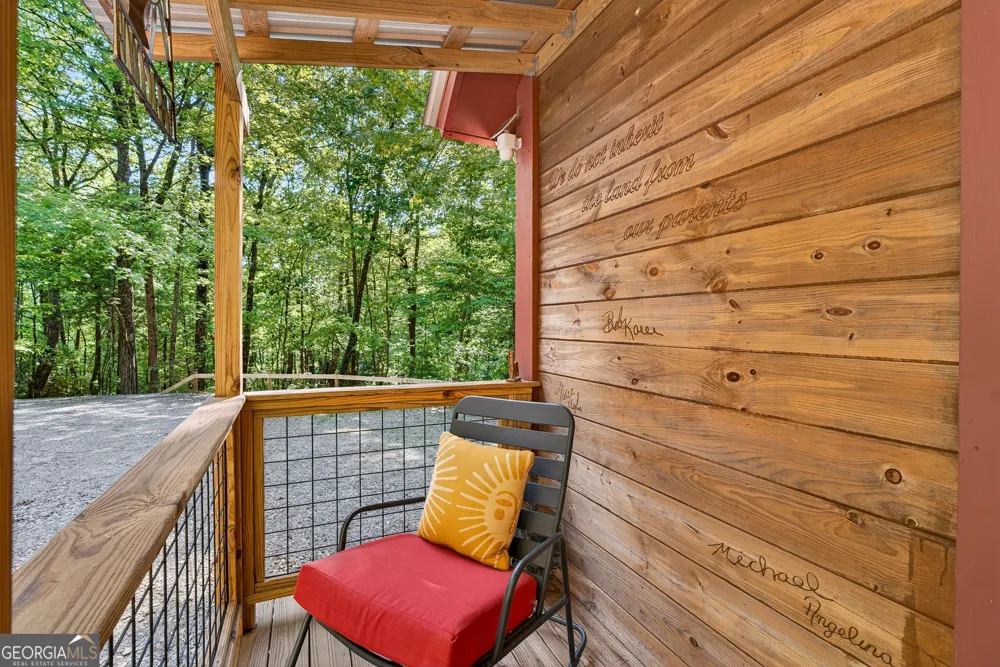 93 Martin XING Cherry Log, GA 30522