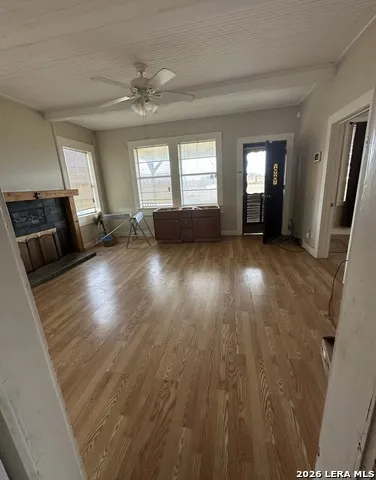 86 Fm 478 Floresville, TX 78114