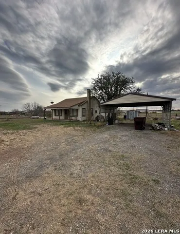 86 Fm 478 Floresville, TX 78114