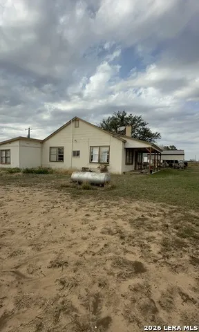 86 Fm 478 Floresville, TX 78114