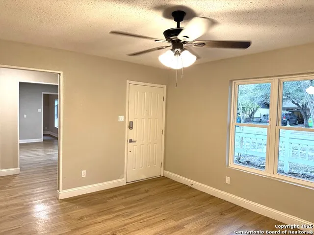 1212 fairview Beeville, TX 78102
