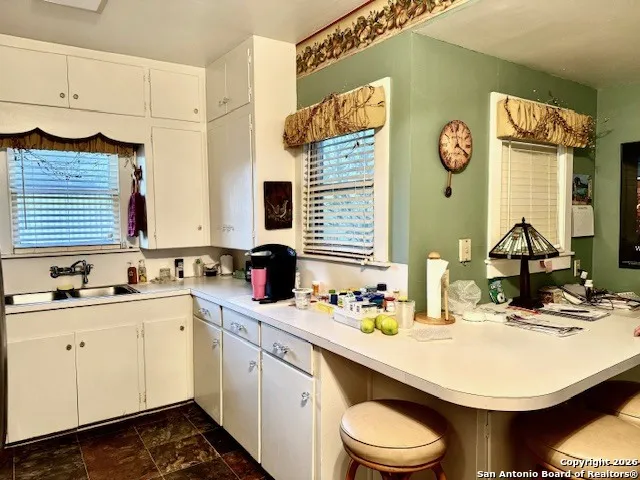 304 Tyler Beeville, TX 78102