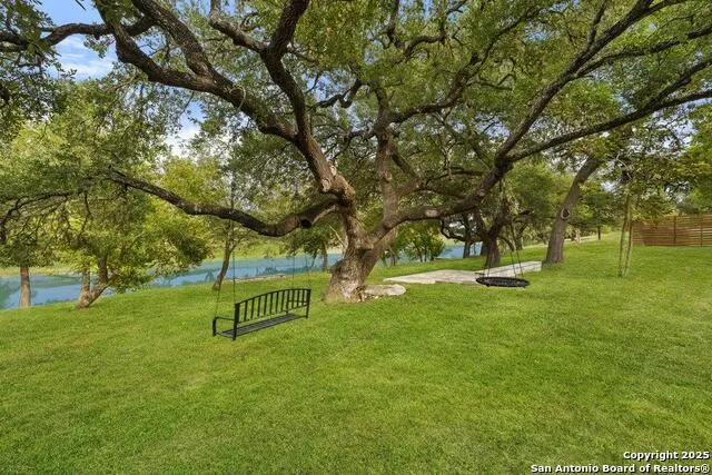 1313 Democrat Blanco, TX 78606