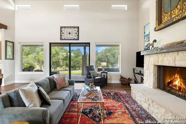 1313 Democrat Blanco, TX 78606
