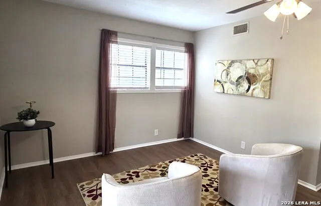 1385 PEBBLE BEACH RD Lakehills, TX 78063