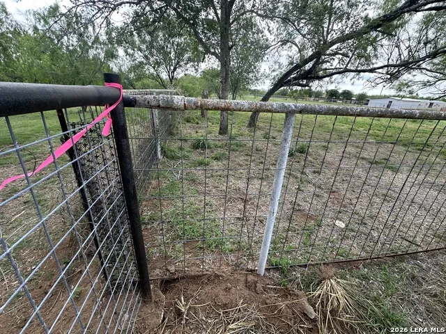 17603 Shepherd Rd Atascosa, TX 78002