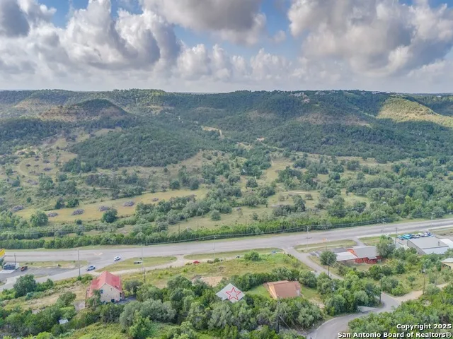 238 Ledgeview Canyon Lake, TX 78133