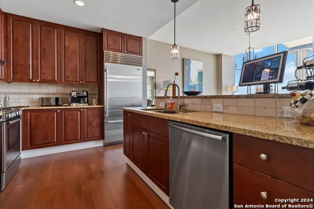610 E MARKET ST Unit 2915 San Antonio, TX 78205