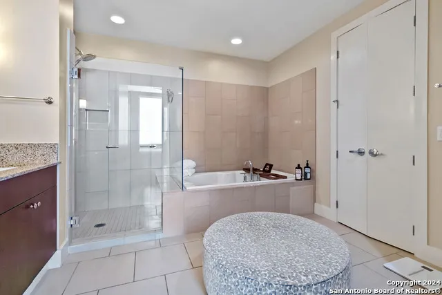 610 E MARKET ST Unit 2915 San Antonio, TX 78205