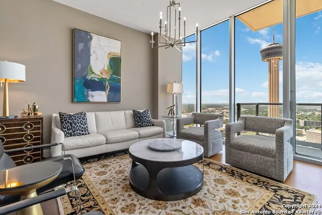 610 E MARKET ST Unit 2915 San Antonio, TX 78205