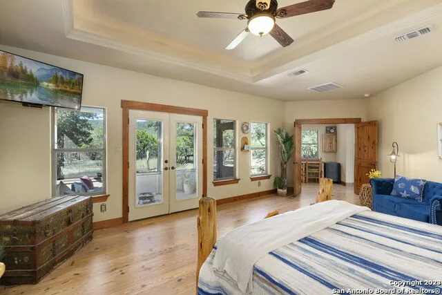 849 MADRONA RIDGE DR Bandera, TX 78003