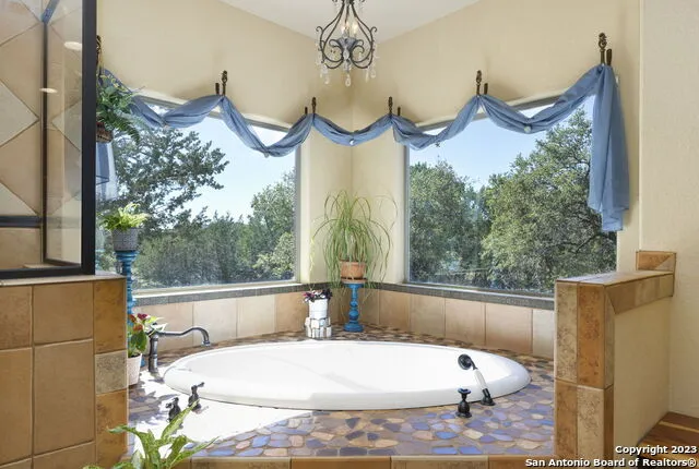 849 MADRONA RIDGE DR Bandera, TX 78003