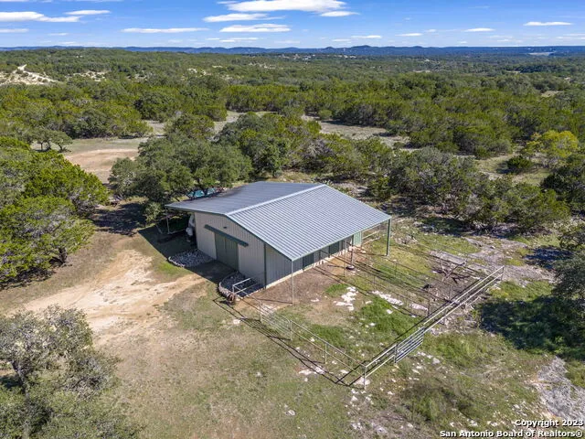 849 MADRONA RIDGE DR Bandera, TX 78003