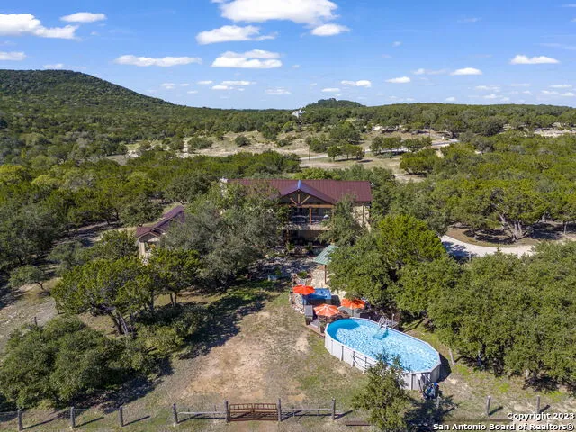 849 MADRONA RIDGE DR Bandera, TX 78003
