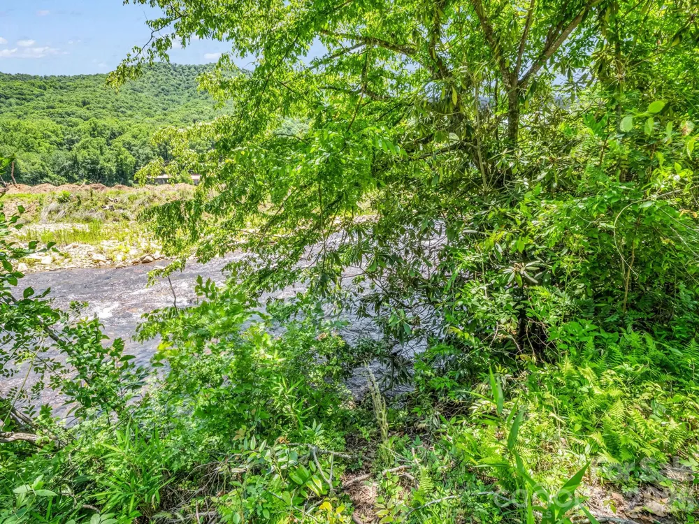 144 Old Homeplace Lane Mills River, NC 28759