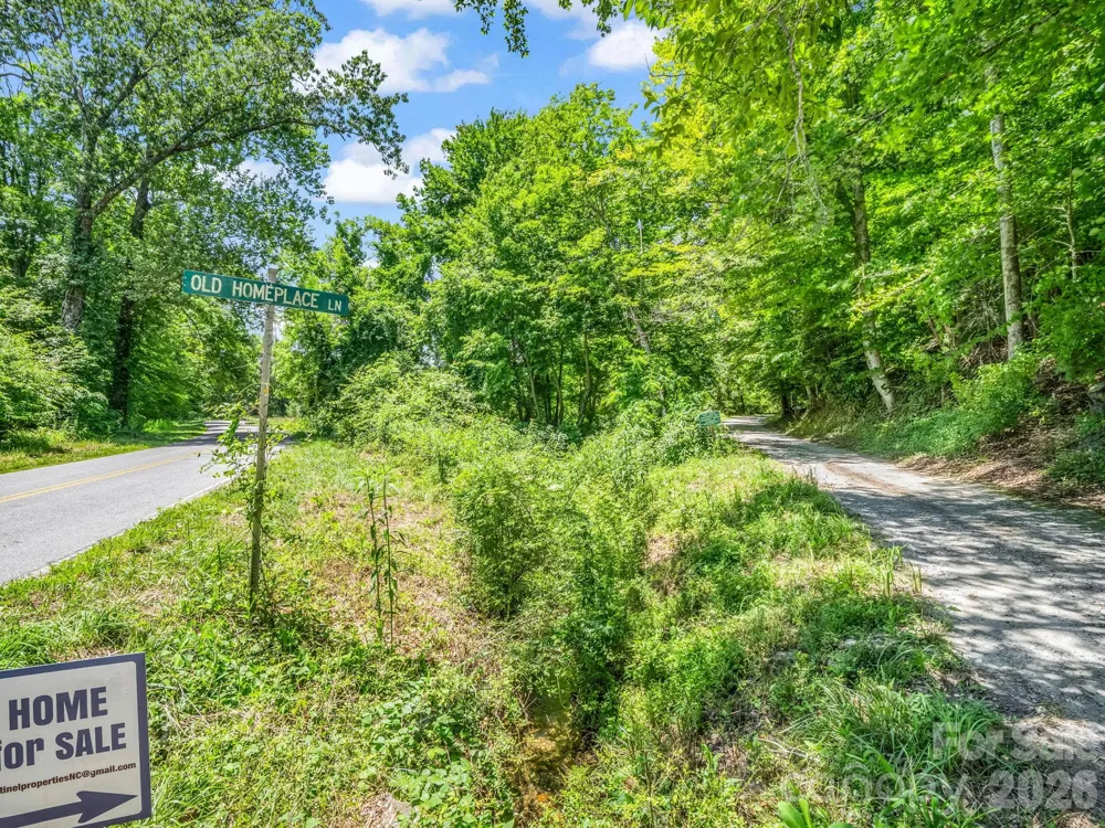 144 Old Homeplace Lane Mills River, NC 28759