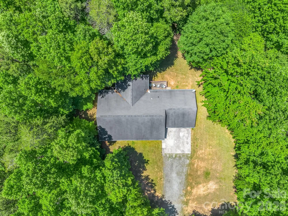 144 Old Homeplace Lane Mills River, NC 28759