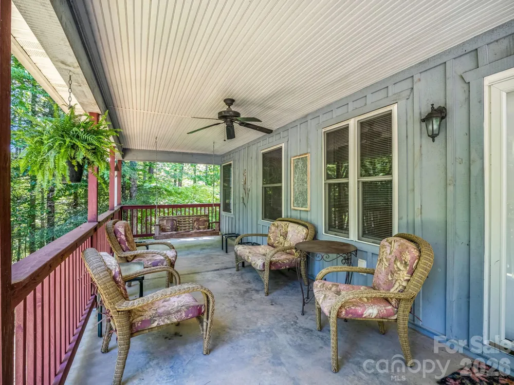 144 Old Homeplace Lane Mills River, NC 28759
