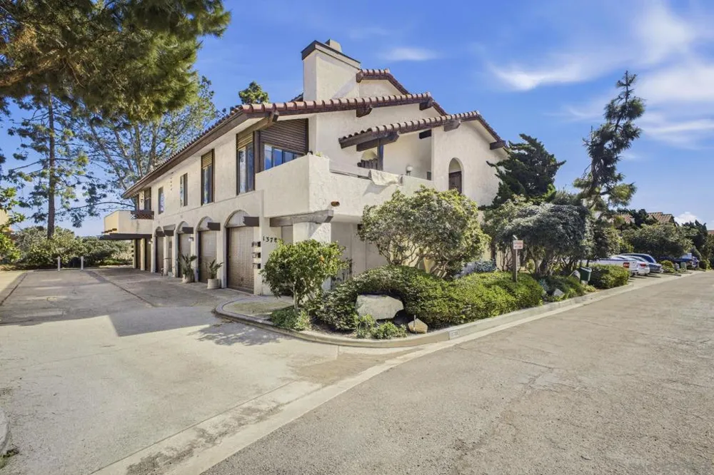 13788 Ruette Le Parc #D Del Mar, CA 92014