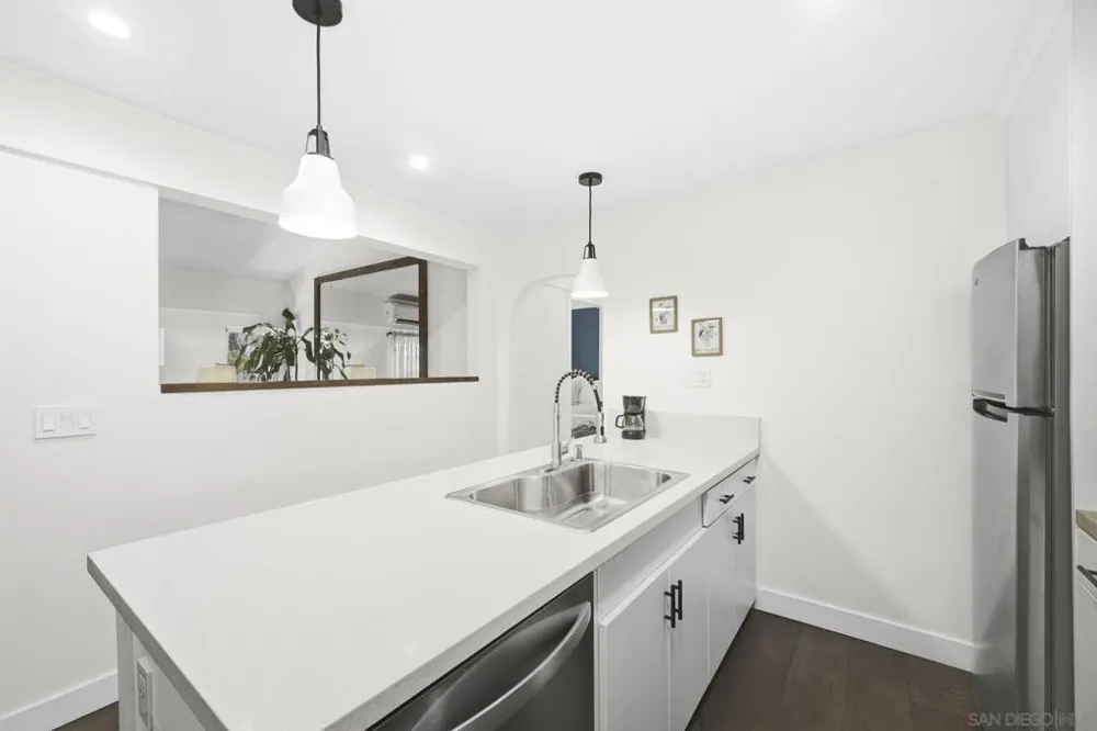 13788 Ruette Le Parc #D Del Mar, CA 92014