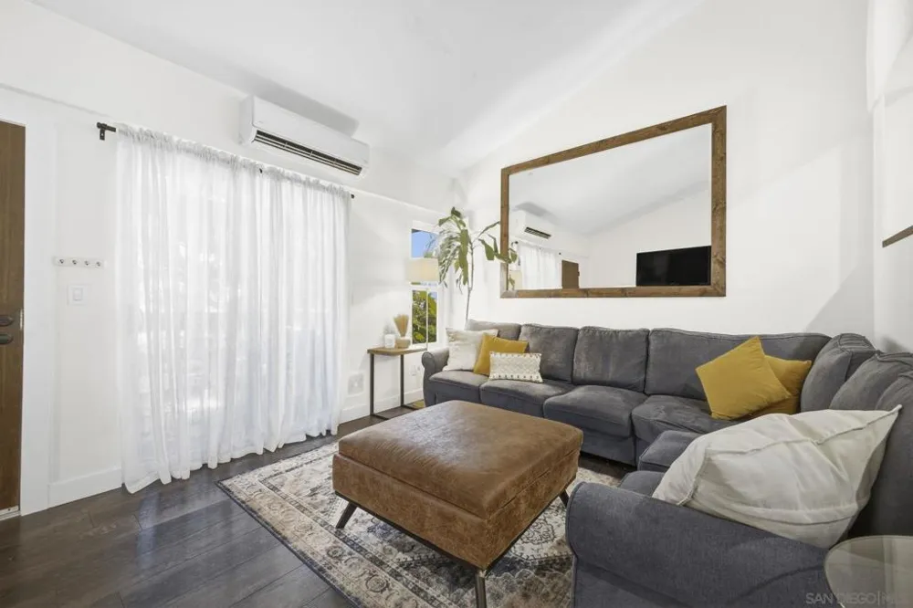 13788 Ruette Le Parc #D Del Mar, CA 92014