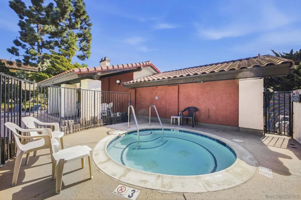 13788 Ruette Le Parc #D Del Mar, CA 92014