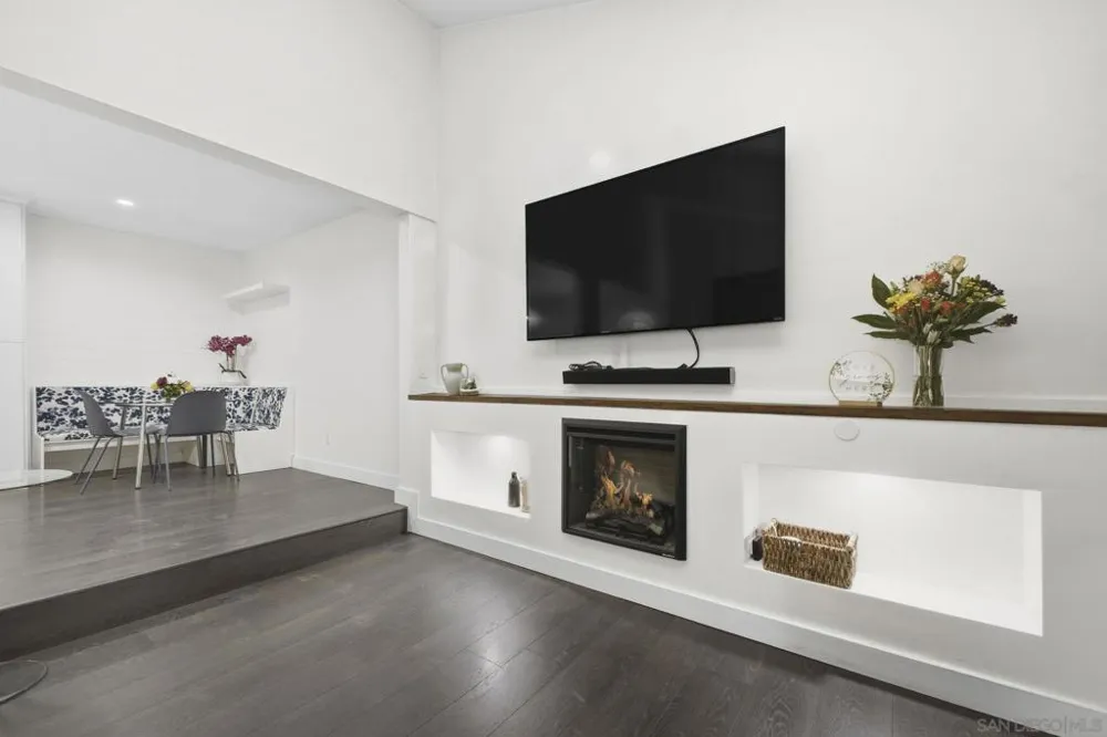 13788 Ruette Le Parc #D Del Mar, CA 92014