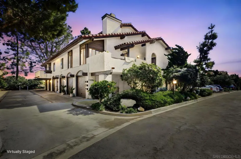 13788 Ruette Le Parc #D Del Mar, CA 92014