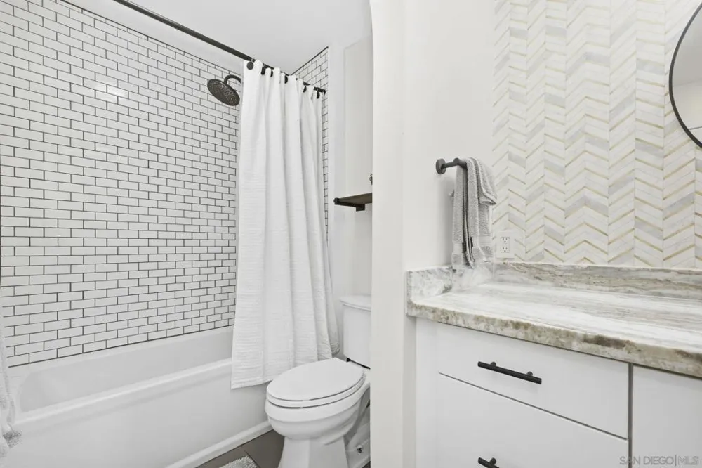13788 Ruette Le Parc #D Del Mar, CA 92014