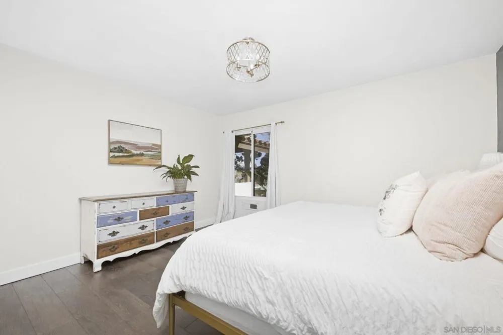 13788 Ruette Le Parc #D Del Mar, CA 92014